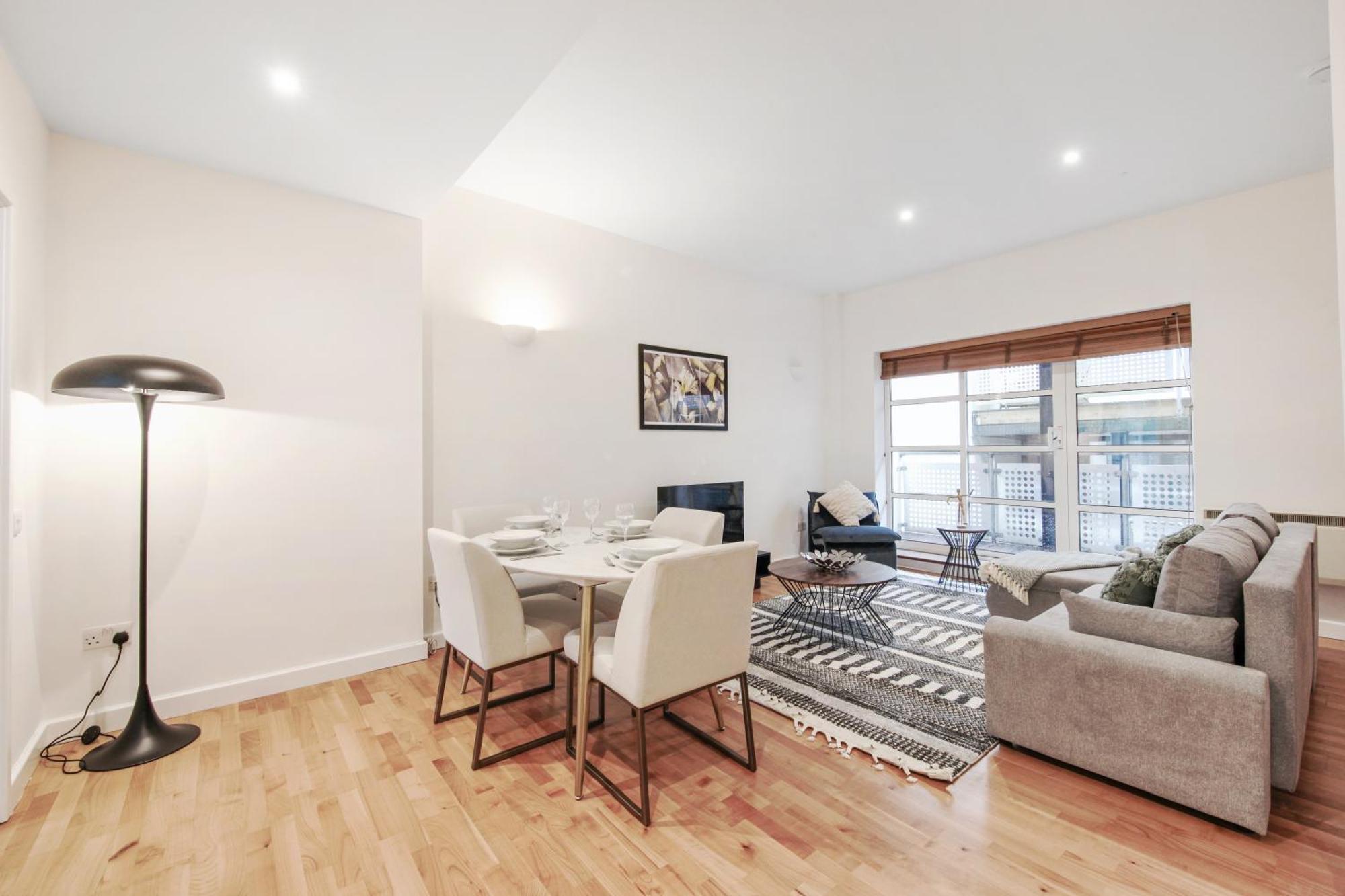 Chic 2 Bed Apartment Near Camden Market Free Wifi By City Stay Aparts London Bagian luar foto