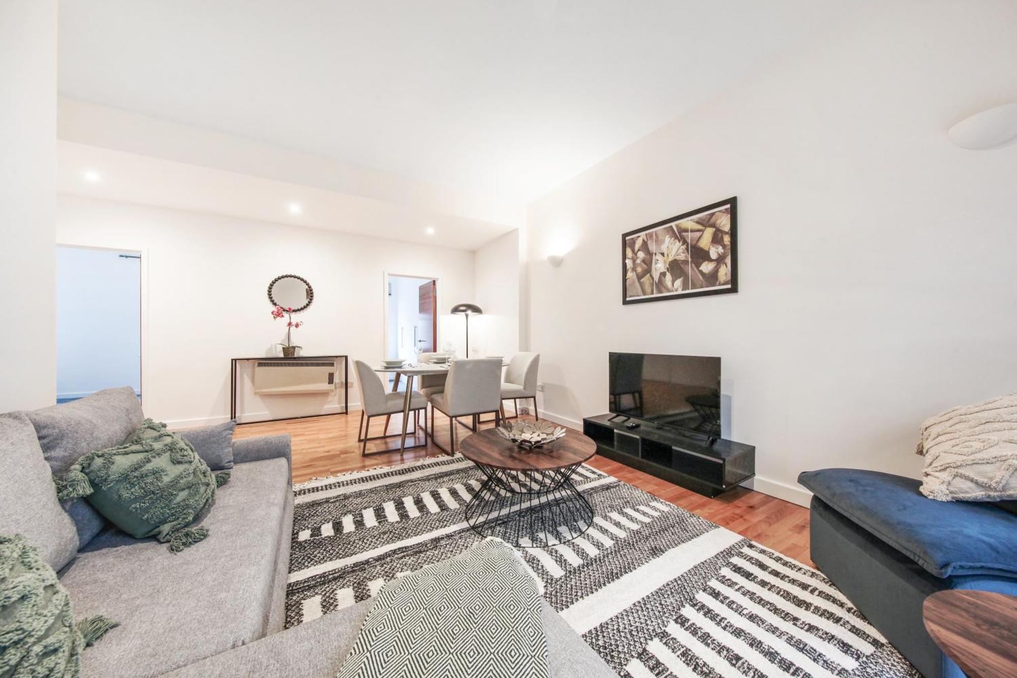 Chic 2 Bed Apartment Near Camden Market Free Wifi By City Stay Aparts London Bagian luar foto