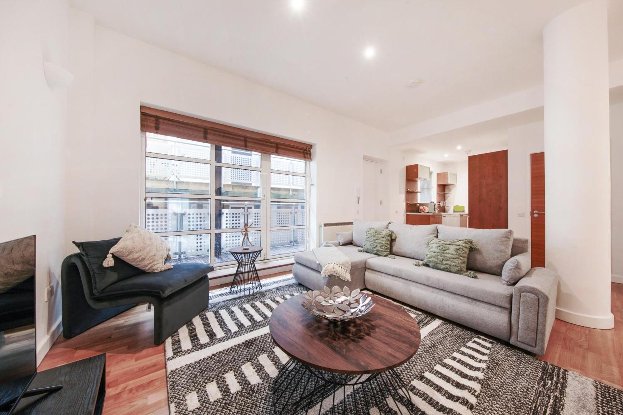 Chic 2 Bed Apartment Near Camden Market Free Wifi By City Stay Aparts London Bagian luar foto